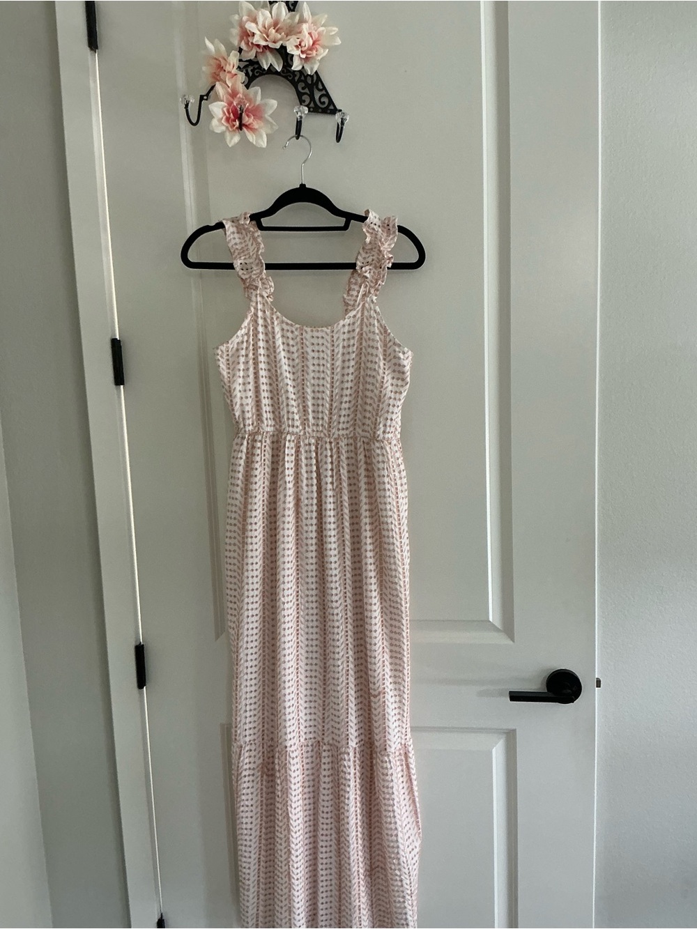 NEW, PEACH AND WHITE MAXI DRESS